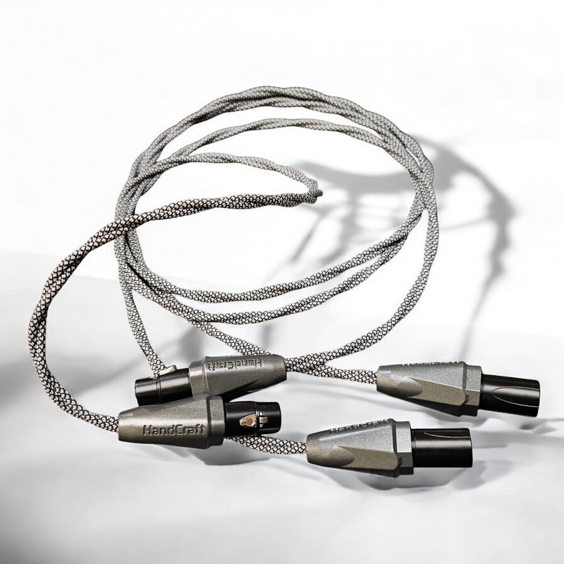 Handcraft Cable XLR | Línea Sil-BE | Interconexión Balanceada Artesanal con Aleación Cobre-Plata-Berilio | JMI Audio