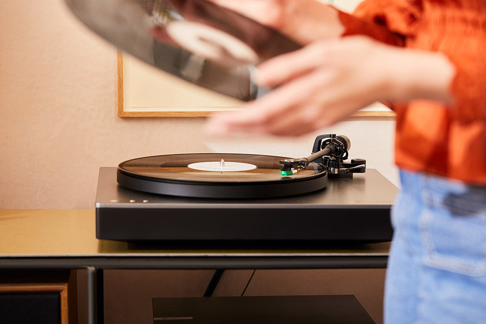 ALVA ST Tornamesa de tracción por correa con Bluetooth aptX HD | Cambridge Audio