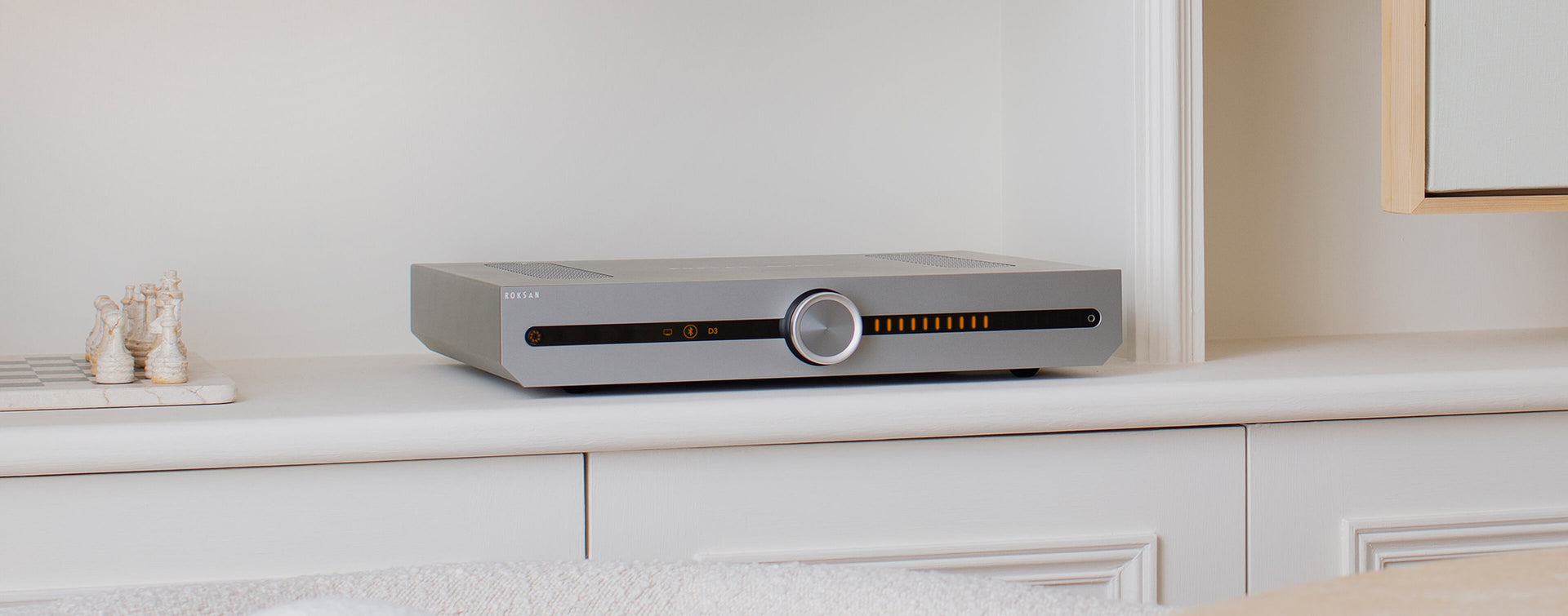 Roksan Attessa Streaming Amplifier | Amplificador Integrado con DAC, Wi-Fi y BluOS | Streaming HiFi Británico Todo en Uno | JMI Audio