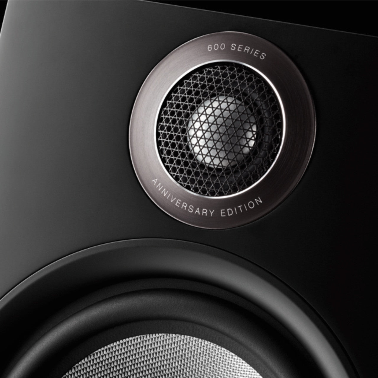 606 S2 Anniversary Edition Par de bocinas | Bowers & Wilkins