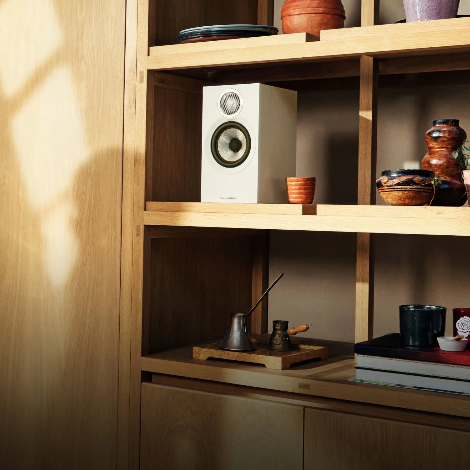 607 S3 Par de Bocinas de repisa | Bowers & Wilkins