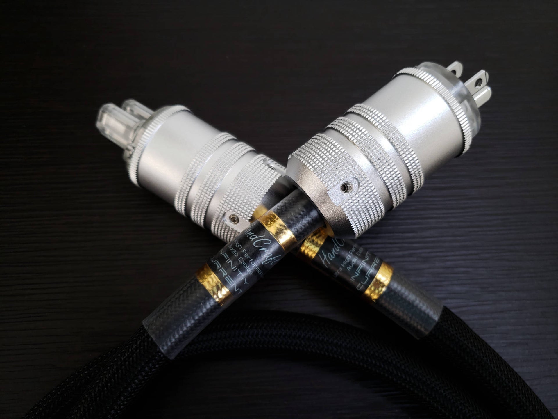 Infinity Current Cable de poder de alta corriente | Handcraft