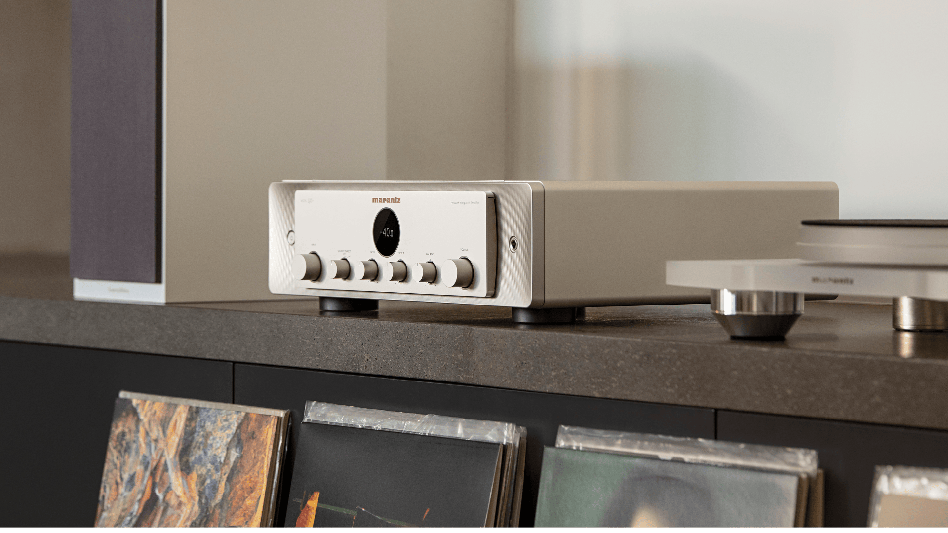 Amplificador Estéreo Marantz Model 40n - Negro, Con HEOS, HDMI ARC, Phono MM