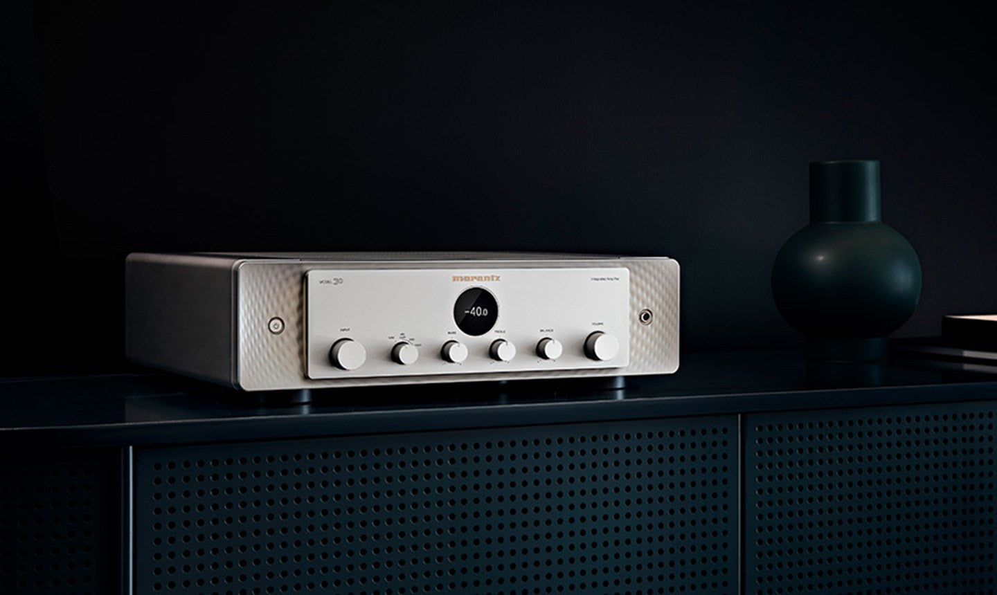 Model 30 Amplificador Integrado con control de tonos | Marantz