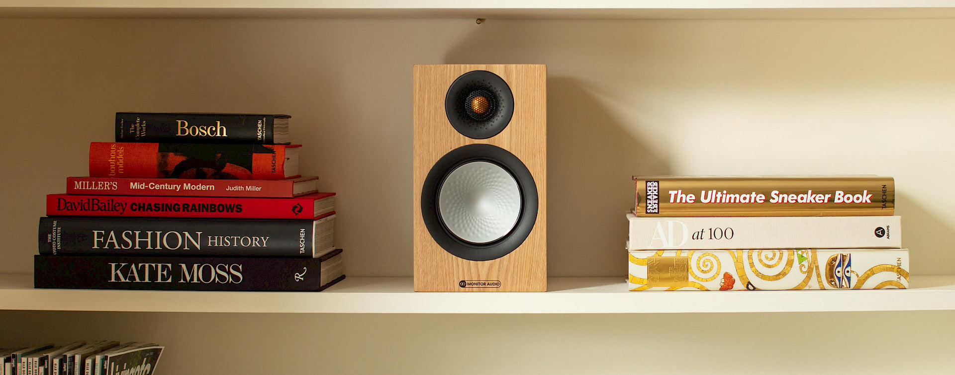 Monitor Audio Silver 50 7G | Bocinas de Repisa 2 Vías con C‑CAM y Acabado Premium | Sonido Detallado con Estilo | JMI Audio