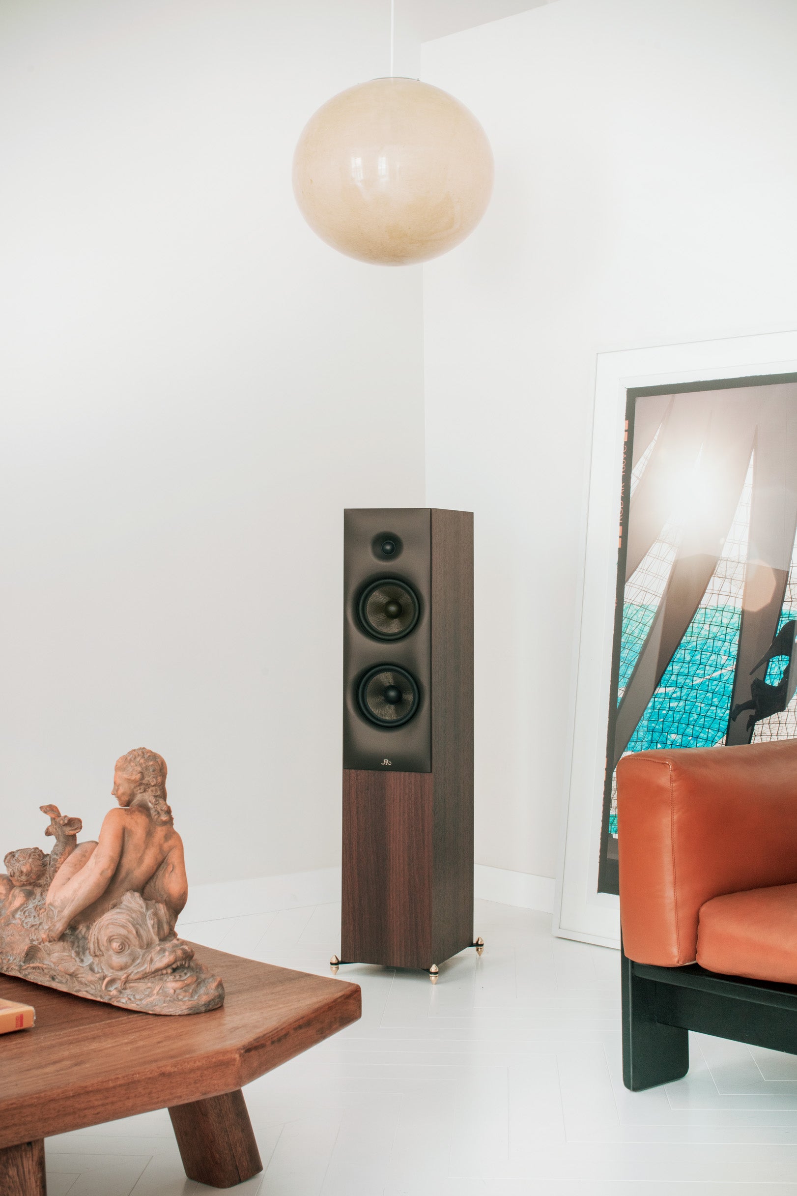 Revival Audio Sprint 4 | Bocinas de Torre HiFi de Diseño Francés | Dinamismo, Estilo y Sonido Grande | JMI Audio