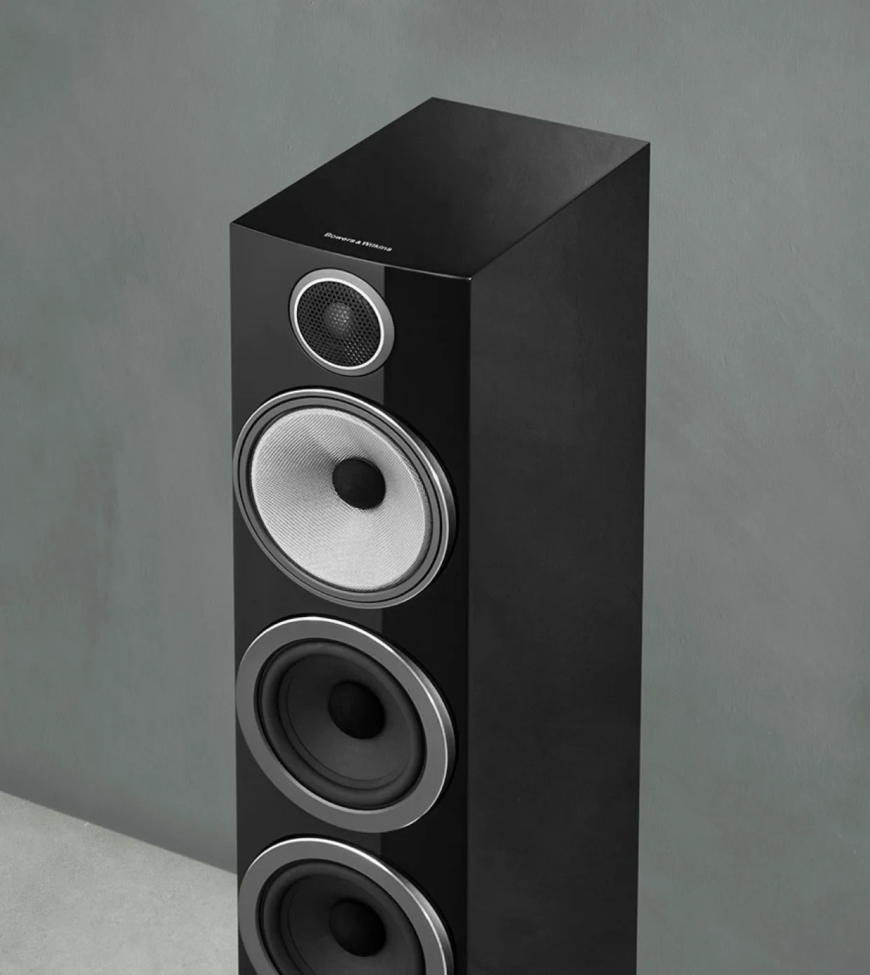 704 S3 Par de torres compactas hi end | Bowers & Wilkins