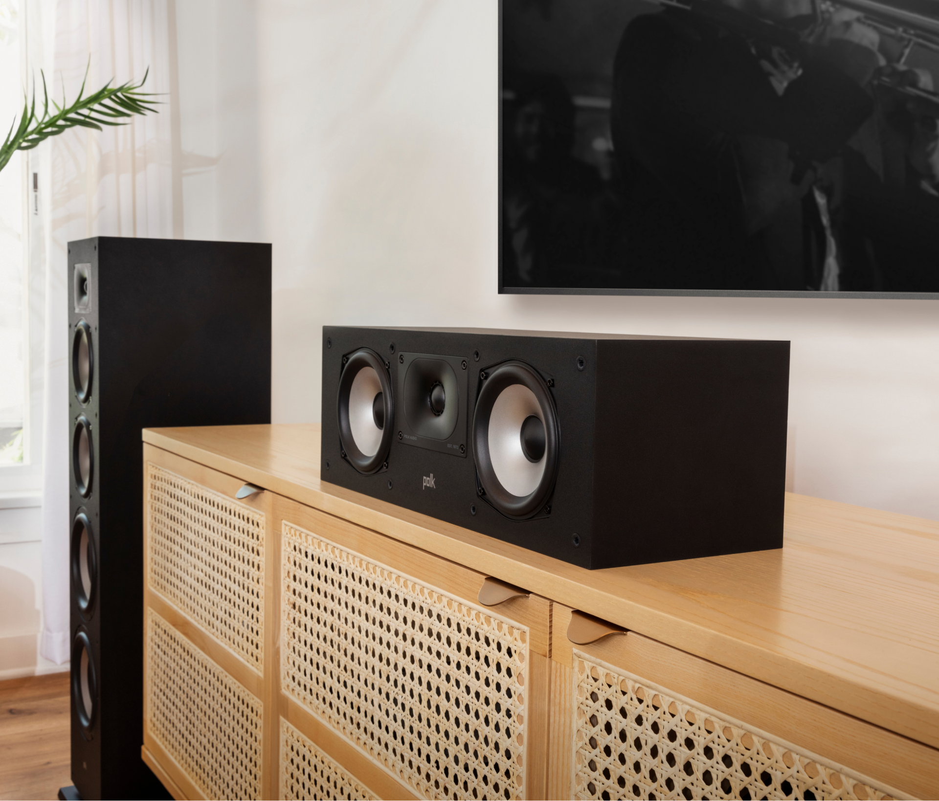 XT30 Bocina central para cine en casa o game center | Polk Audio