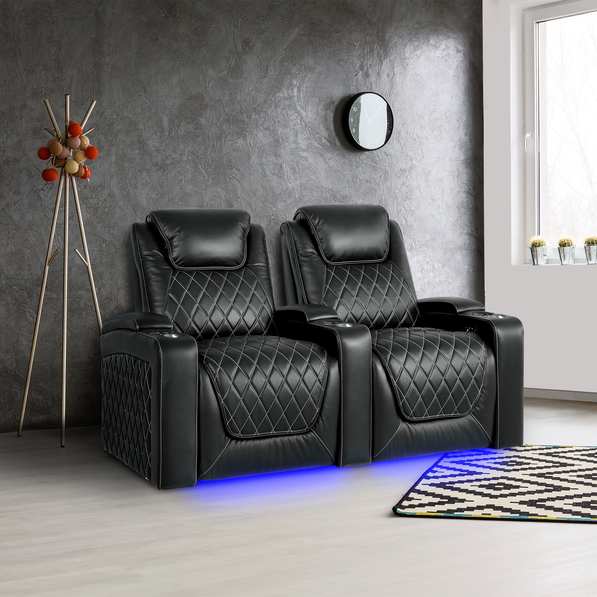 Oslo sillon de lujo eléctrico moderno con USB Home cinema DB | Valencia Seating