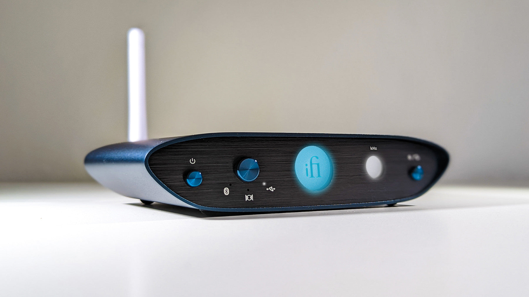 Zen One Signature DAC Hi-res para toda fuente digital | iFi audio