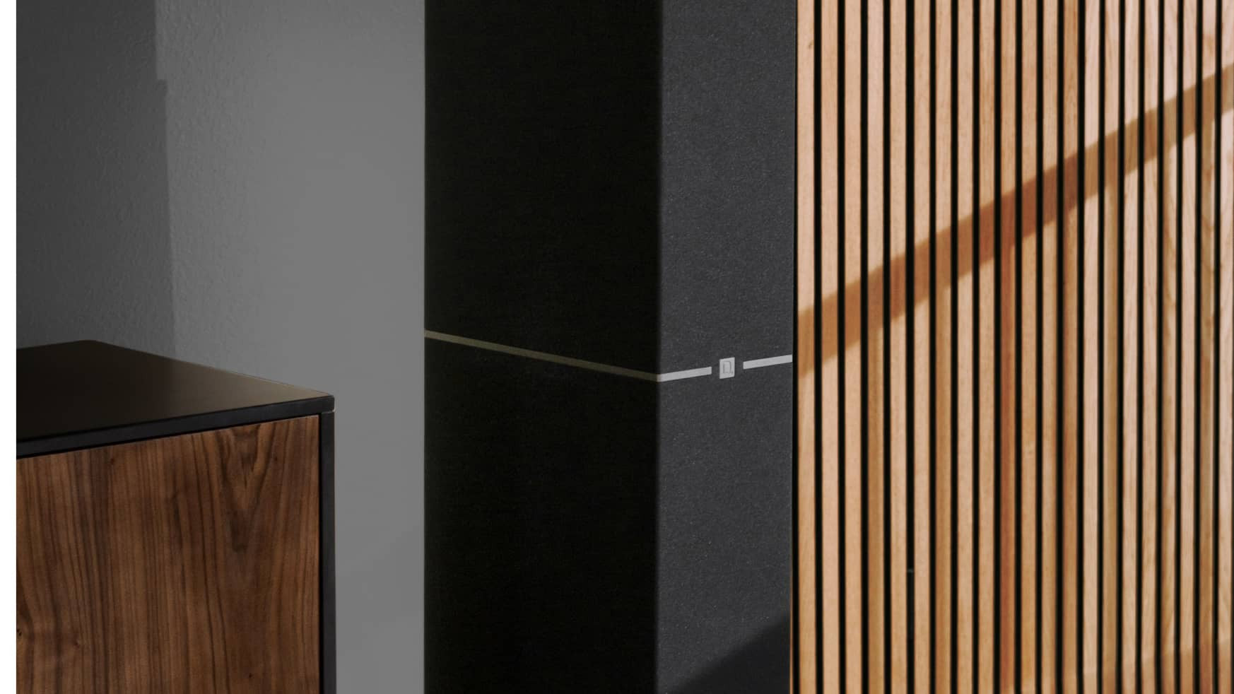 Dymension DM80 Par de torres hi end con subwoofer de 12" | Definitive Technology