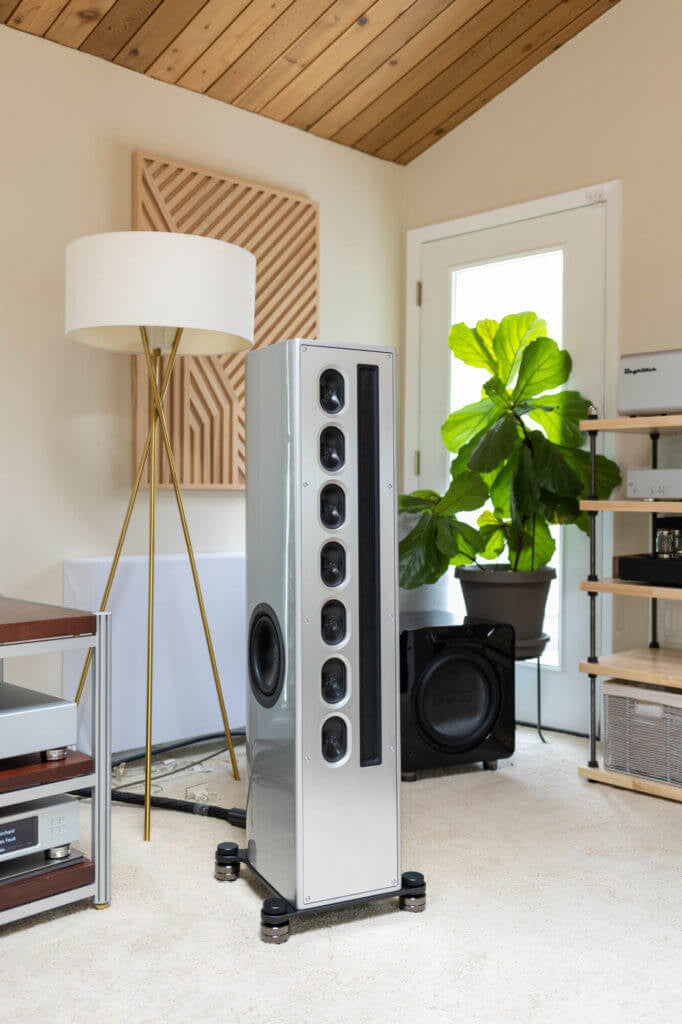 Solitaire S530 Par de bocinas tipo torre | T+A