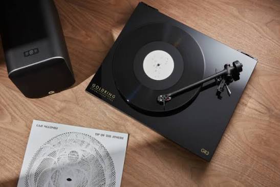 🔊 Goldring GR3 | Tornamesa HiFi belt-drive con cápsula Goldring E3, phono integrado y cables QED | JMI Audio
